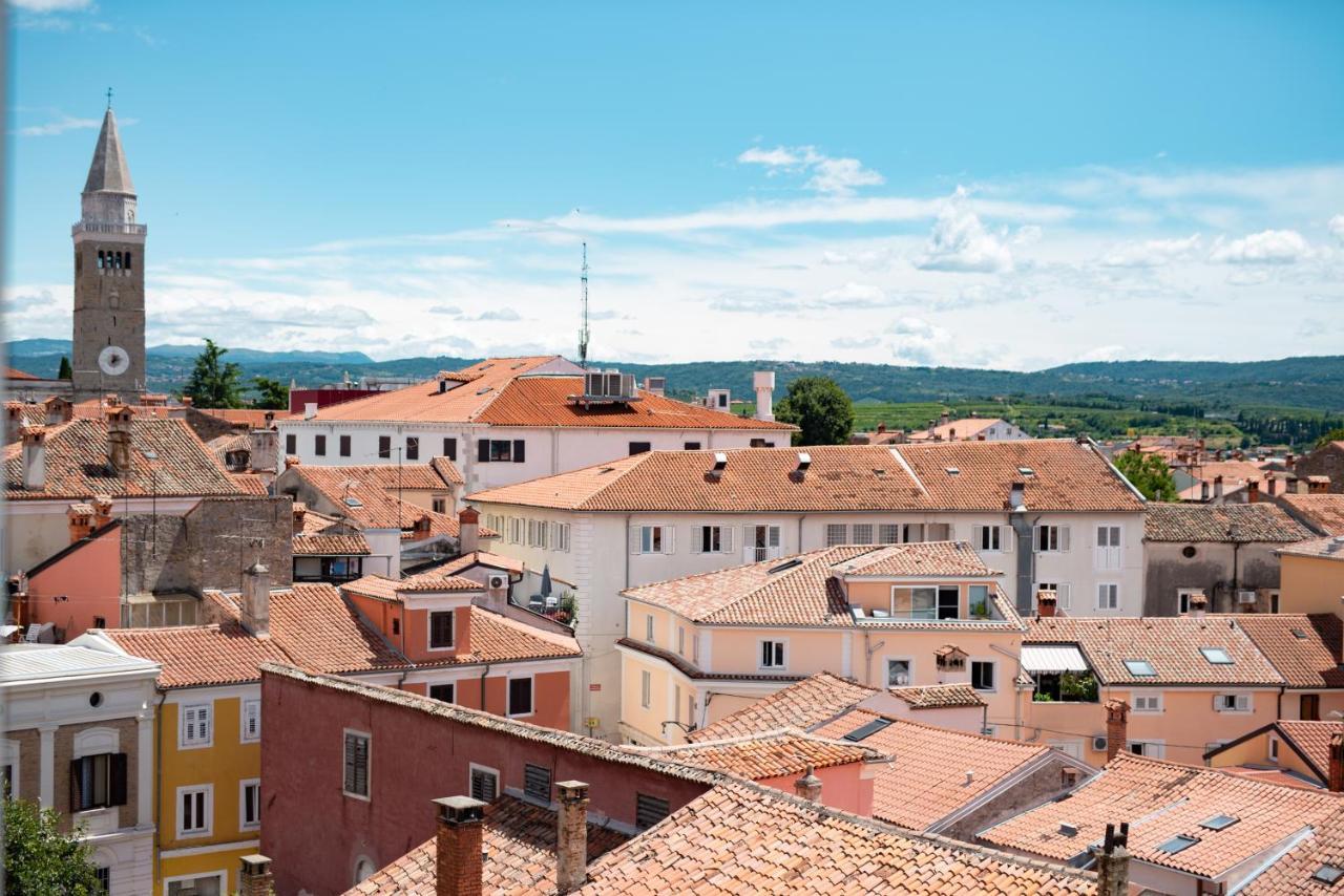 Koper Seaside Residence Екстер'єр фото