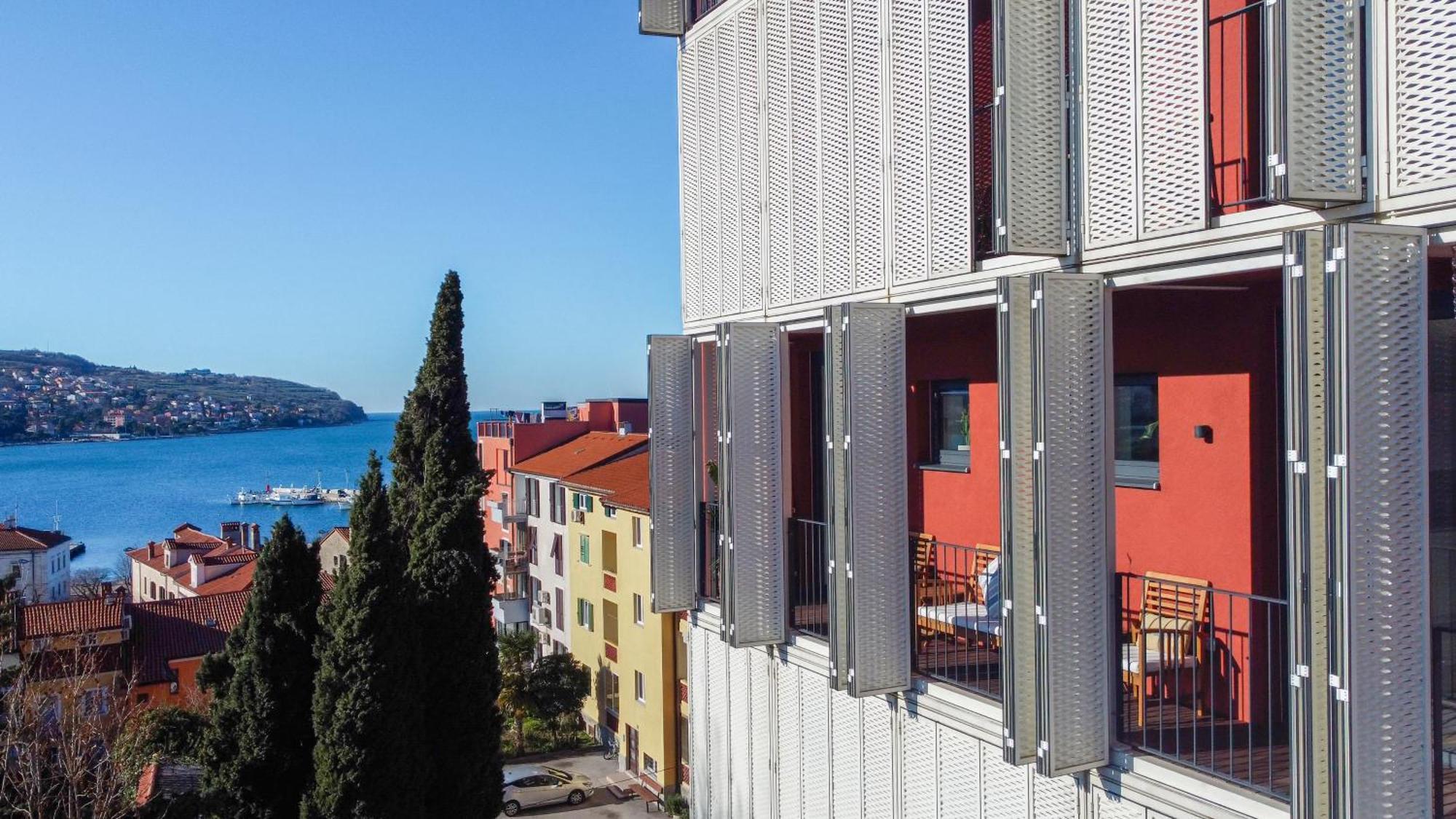 Koper Seaside Residence Екстер'єр фото